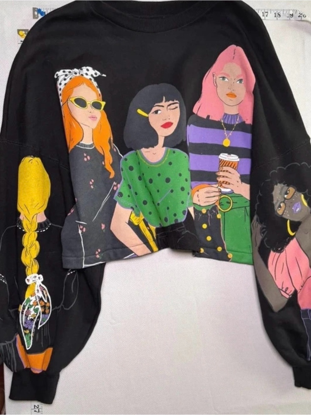 Zara Graphic Women Sweatshirt